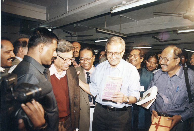 Irfan Habib and Amartya Sen at the Tulika Books stall, World Book Fair, Delhi